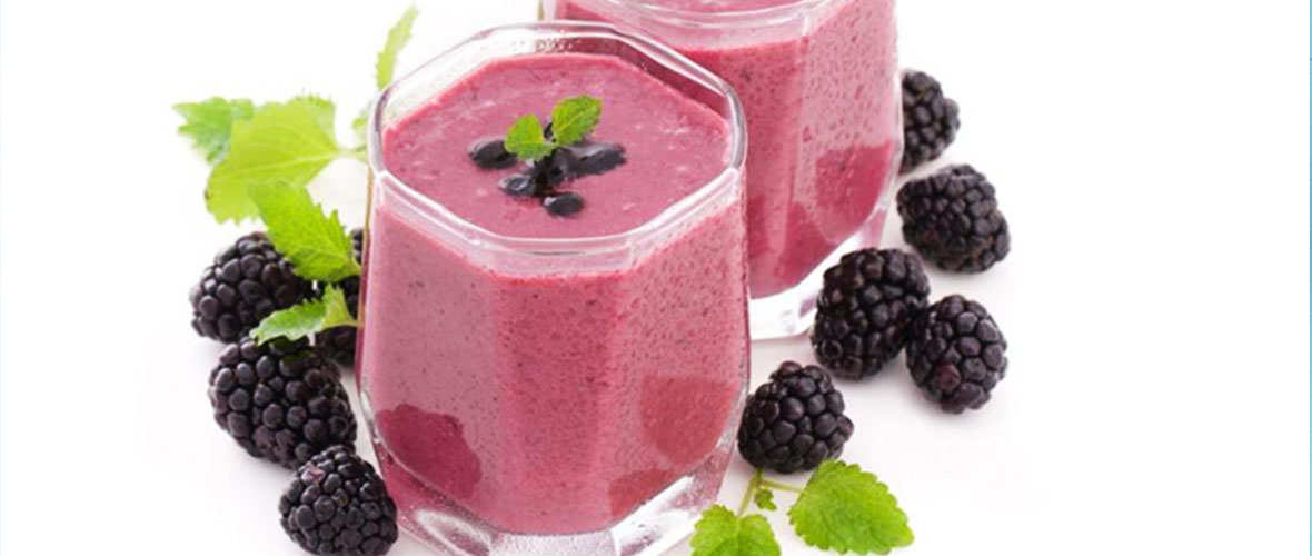 Müslismoothie med skogsbær