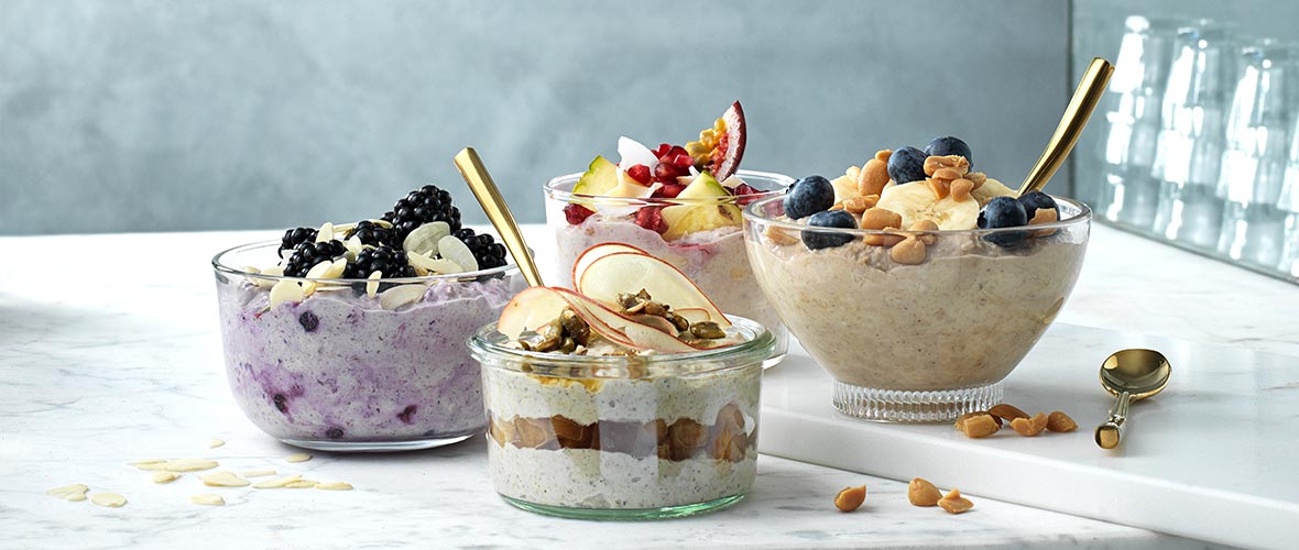 Overnight oats med fire sorters topping